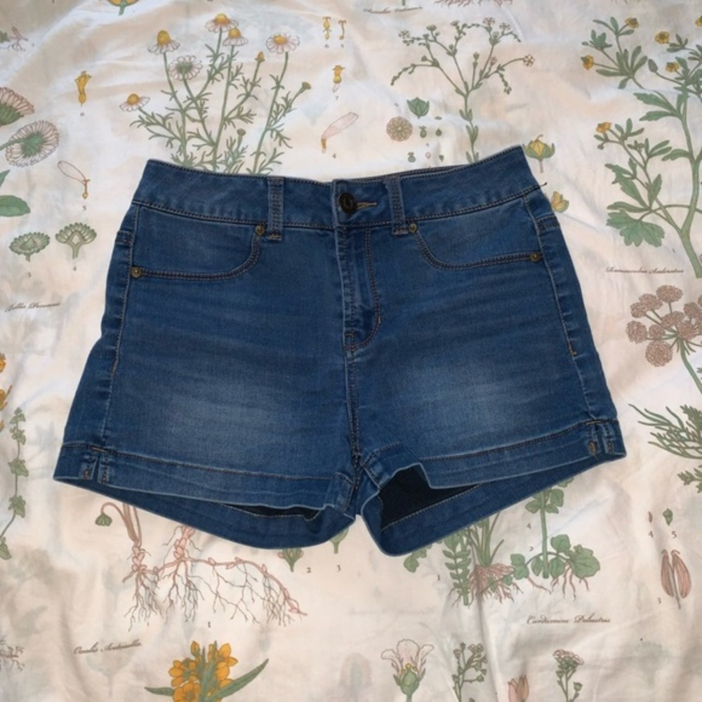 SO Shorts